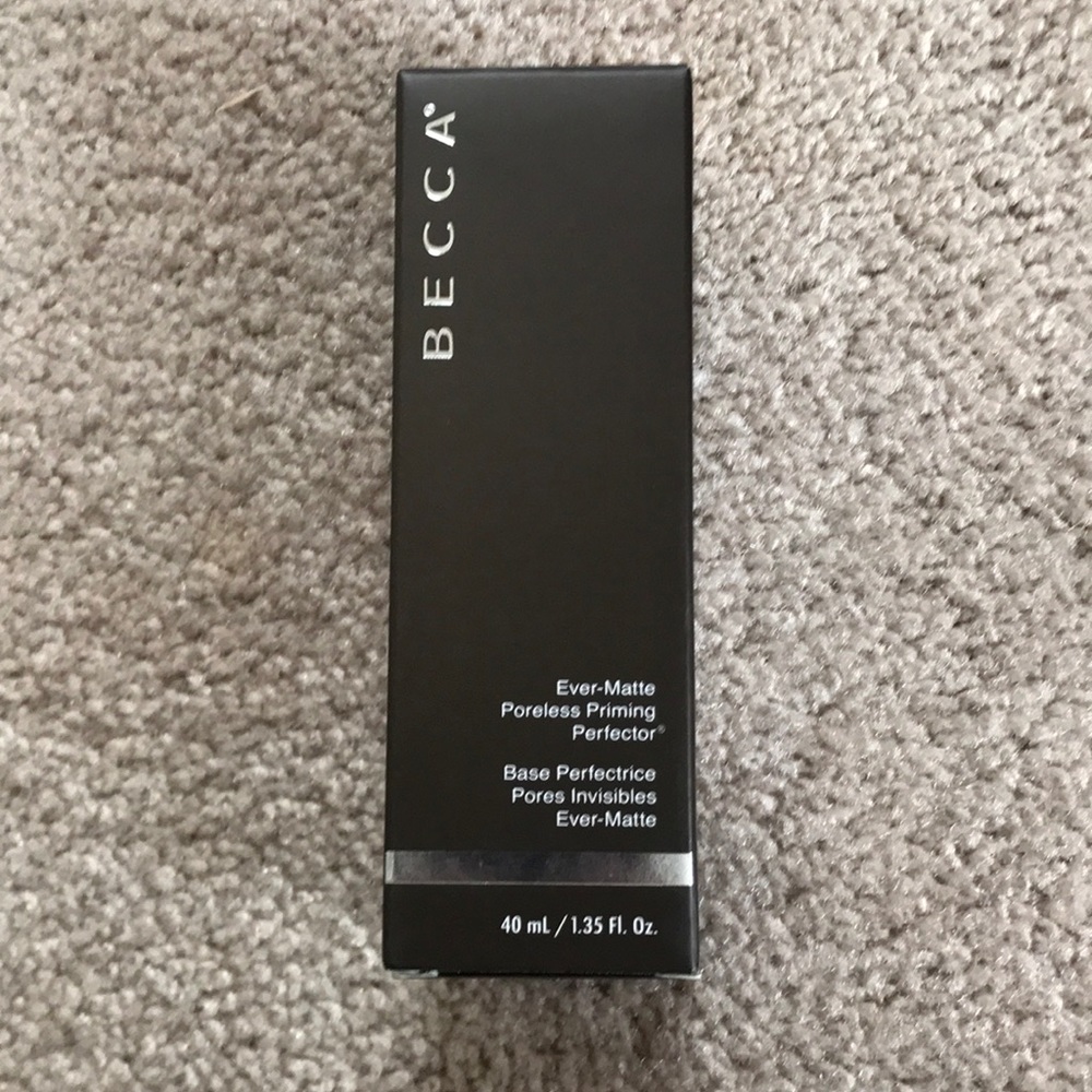 Becca Ever Matte Poreless Primer